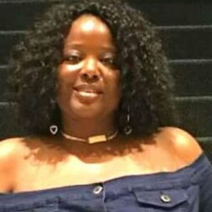 Meet your Posher, Jacqueline